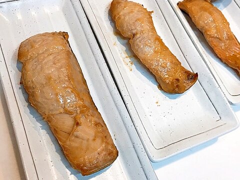 旬の魚で 秋鮭の味噌粕漬け焼き レシピ 作り方 By えだ豆カシューナッツ 楽天レシピ 旬の魚で 秋鮭の味噌粕漬け焼き レシピ 作り方 By えだ豆カシューナッツ 楽天レシピ